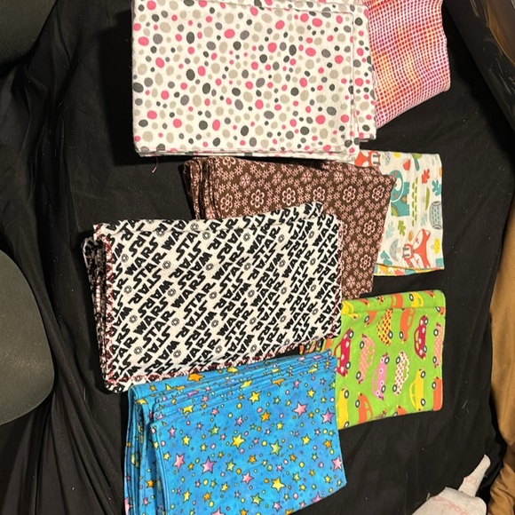 Burt cloths handmade doing two dollars apiece and there’s 34 - Picture 3 of 3